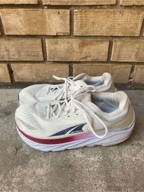Altra Running Shoes Women’s Size 11 | Lightweight Cushion Athletic Sneakers